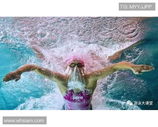 蝶泳技巧全面解析 提升速度与效率的关键要素与训练方法