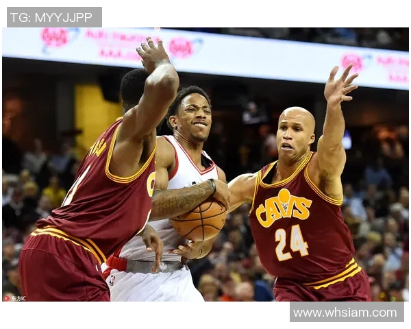 2015年NBA常规赛勇士队与猛龙队精彩对决全场录像回放分析 2015年NBA常规赛勇士队与猛龙队精彩对决全场录像回放分析